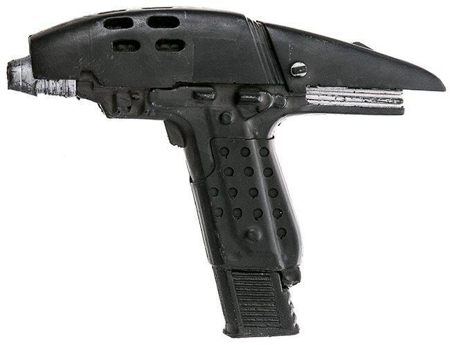 Star Trek: The Undiscovered Country Assault Phaser (1 of 3)