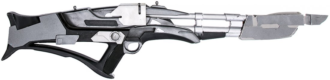 Star Trek: Deep Space Nine Hero TR-116 Projection Rifle: A very rare TR-116 Projection Rifle as seen in the Star Trek: Deep Space Nine episode "Field of Fire". The rifle was developed by Starfleet Security for use in dampening fields or radiogenic environme