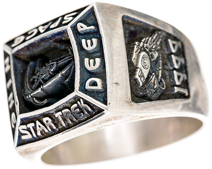 Star Trek: Deep Space Nine Cast & Crew Ring (1 of 1)