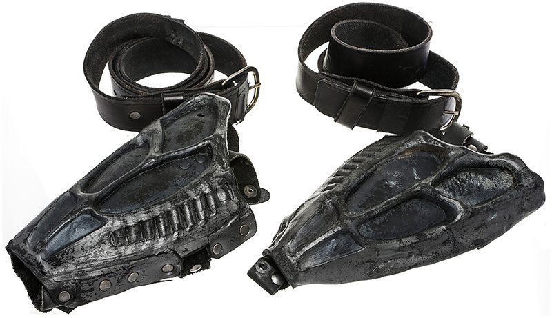 Stargate Atlantis Wraith Stunner Holster Set (1 of 1)