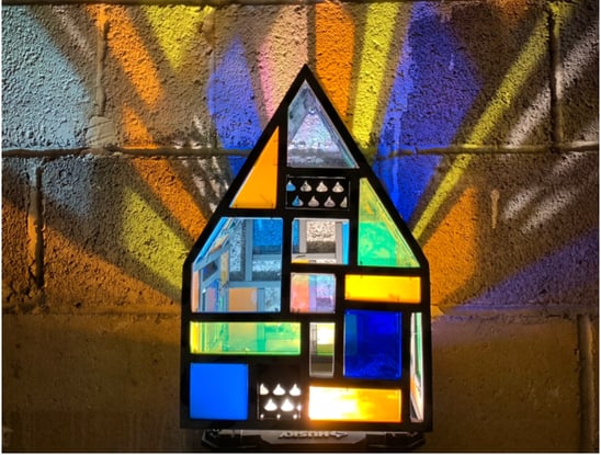 Knickerbocker House by Tom Fruin Original Sculpture: Knickerbocker House by Tom Fruin was created in 2024 and measures 13 x 9.5 x 9.5 inches (without pedestal), 62 x 9.5 x 9.5 inches (with pedestal). Welded steel, salvaged acrylic, wire & LED light.