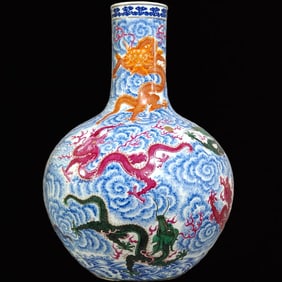 A Huge Famille-Rose Auspicious Cloud and Dragon Pattern Vase
