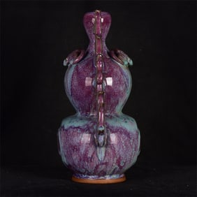 An Exquisite Jun yao Bats-Ears Gourd Vase
