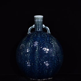 An Exquisite Ji Blue Glazed Dragon Pattern Double-Ears Vase