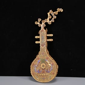 A Huge Gilt Inlaid Gems Pipa Ornament