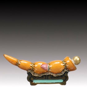 An Exquisite Famille-Rose Lotus Root-Shaped Snuff Bottle