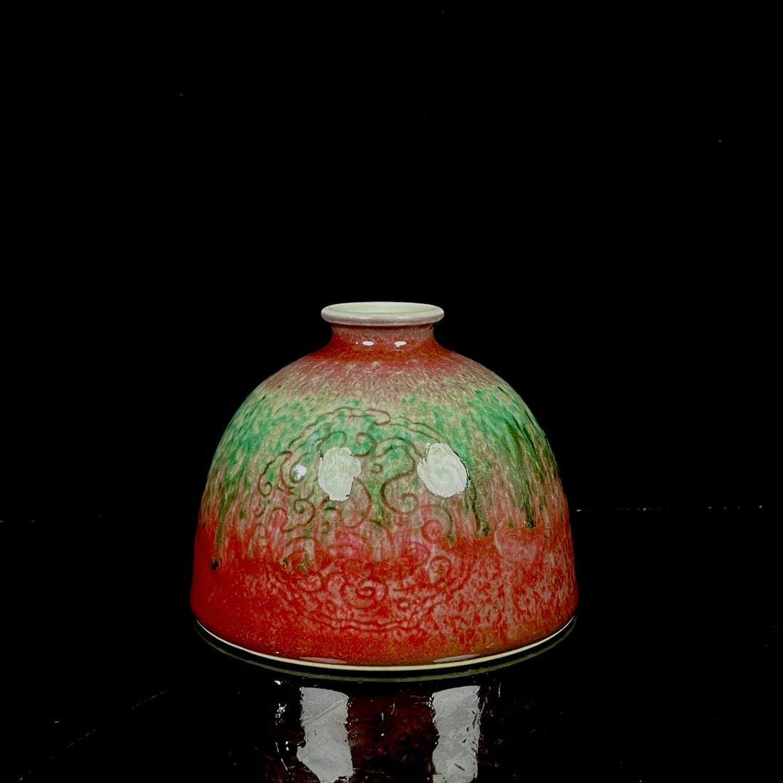 An Exquisite Peach Bloom Glazed Chi-Dragon Pattern Water Pot (1 of 8)