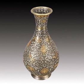 A Rare Gilt Silver Lotus Pattern Vase