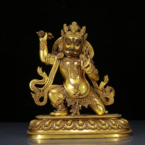 A Solemn Gilt Bronze Statue of Bodhisattva