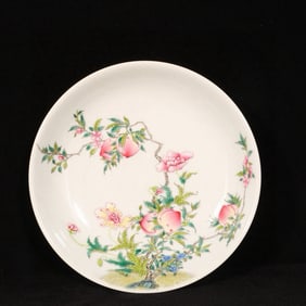 An Exquisite Enamel Flower and Fruit Pattern Plate
