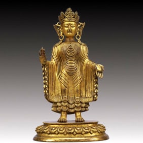 A Solemn Gilt Bronze Statue of Amitayus