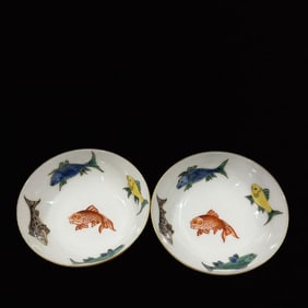 A Pair of Exquisite Ji Red Glazed Painted Gold Fish Pattern Cups