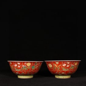 A Pair of Exquisite Red Ground Enamel Flower Pattern Bowls