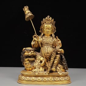 A Solemn Gilt Bronze Statue of Heavenly King