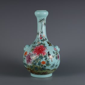 An Exquisite Turquoise Ground Famille-Rose Painted Gold Flower and Bird Pattern Beast-Ears Vase,With