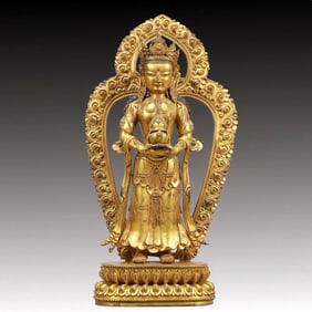 A Solemn Gilt Bronze Statue of Amitayus