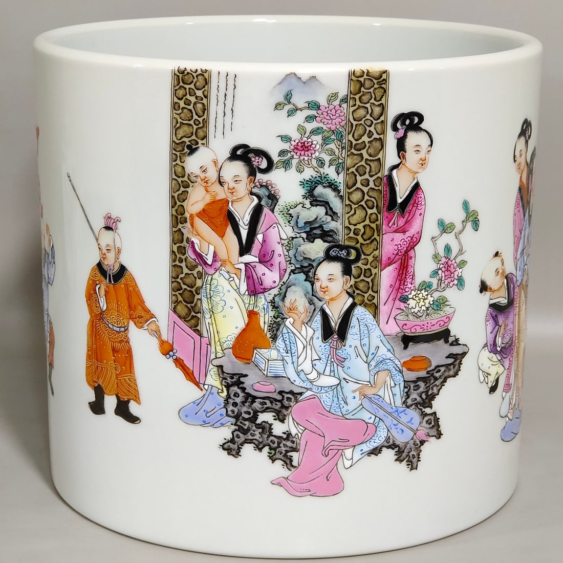 An Exquisite Famille-Rose Character and Story Pattern Brush Pot,With Poem (1 of 9)
