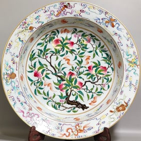 A Huge Famille-Rose Eight Treasures,Bats and Peach Pattern Basin