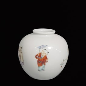 An Exquisite Famille-Rose Figure and Story Pattern Jar