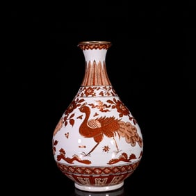 A Rare Famille-Rose Painted Gold Peony and Phoenix Pattern Vase