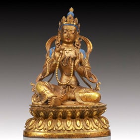 A Solemn Gilt Bronze Statue of Amitayus