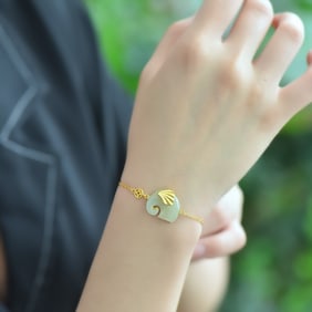 An Exquisite Sterling Silver-Gold Plated Inlaid White Jade Bracelet