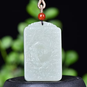An Exquisite White Jade Dragon Pattern Pendant
