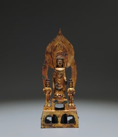 A Solemn Gilt Bronze Statue of Sakyamuni