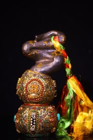 A Rare Meteorite Inlaid Gems and Dzi Bead Gourd-Shaped Ornament