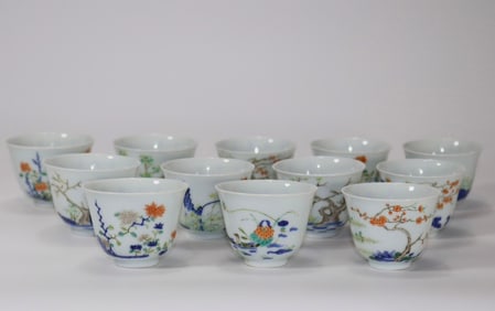 A Set of Fine Wucai Blue and White Flower Pattern Cups,With Poem