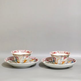A Pair of Exquisite Famille-Rose Character and Story Pattern Cups,With Tray