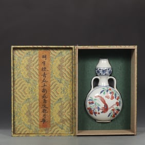 An Exquisite Blue and White Wucai Litchi and Bird Pattern Double-Ears Vase