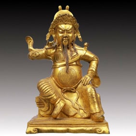 A Solemn Gilt Bronze Statue of Guangong
