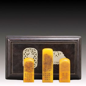 A Set of Fine Tianhuang Stone Dragon Pattern Seals