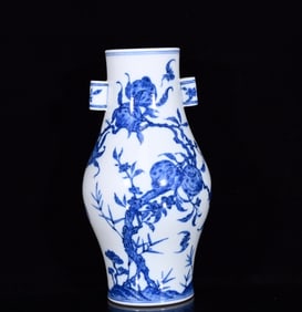 An Exquisite Blue and White Bats and Peach Pattern Double-Ears Vase