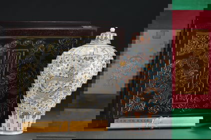 A Huge Paste relief Auspicious Cloud,Dragon and Phoenix Pattern Bottle,With Vertical Scroll Painting