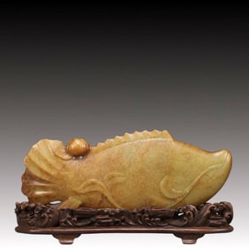 A Precious Yellow Jade Fish Shaped Ornament