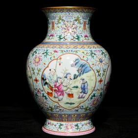 An Exquisite Famille-Rose Character and Story Pattern Vase