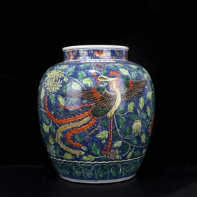 A Huge Wucai Flower and Phoenix Pattern Jar