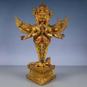 A Solemn Gilt Bronze Statue of Vajrasattva