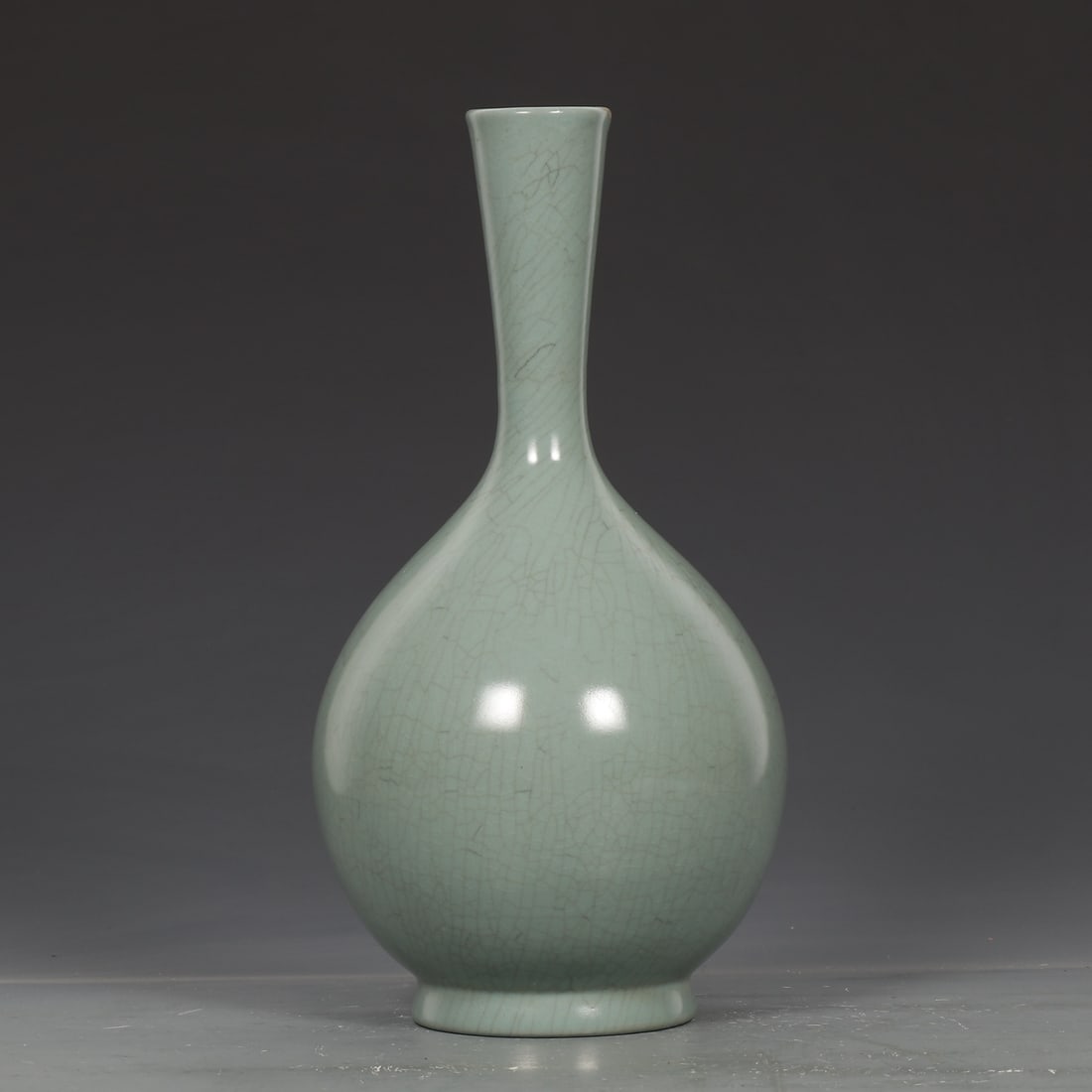 An Exquisite Ru yao Celeste Blue Glazed Vase (1 of 8)