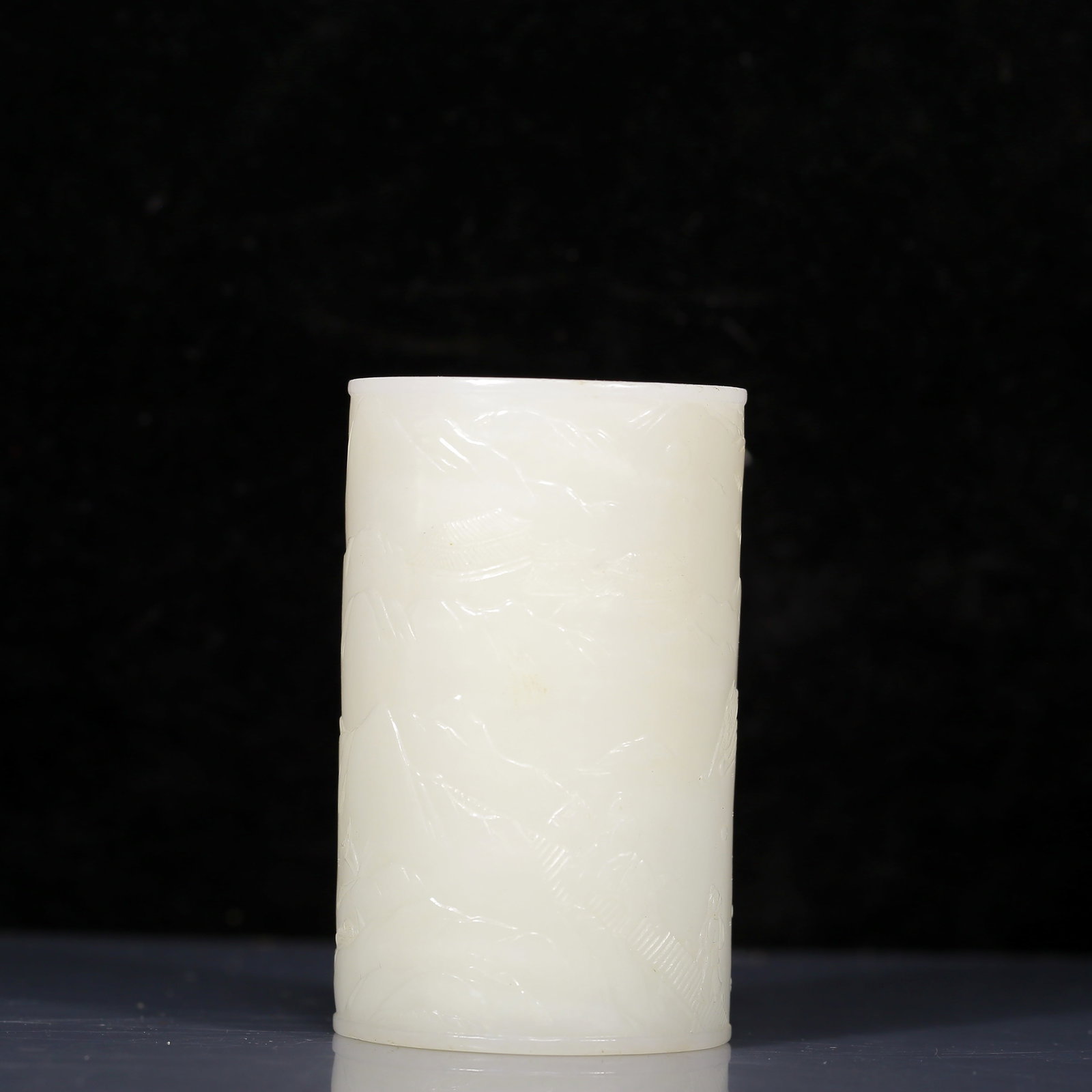An Exquisite White Jade Landscape and Figure Pattern Brush Pot: An Exquisite White Jade Landscape and Figure Pattern Brush Pot,Qing Dynasty, China,Size:2inx3.3in,Weight:275g 