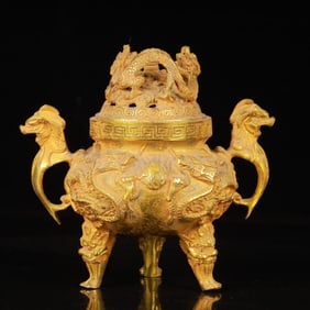 An Exquisite Gilt Bronze Dragon Pattern Beast-Ears Tripod Censer