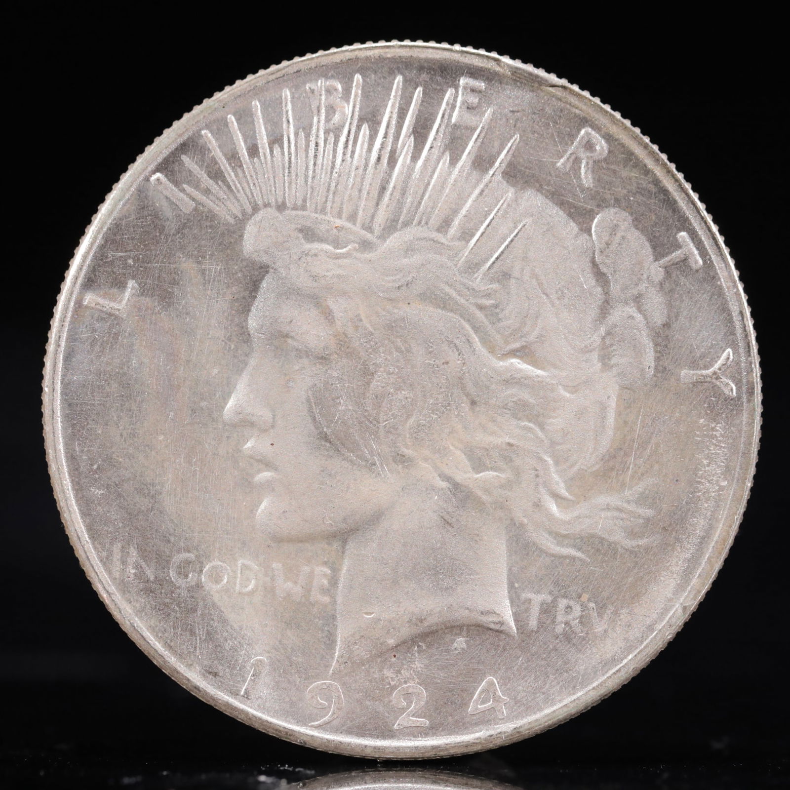 Liberty In God We Trust 1924 Sterling Silver One Dollar Coin: Liberty In God We Trust 1924 Sterling Silver One Dollar Coin, Eagle stamp, Weight:26.9g