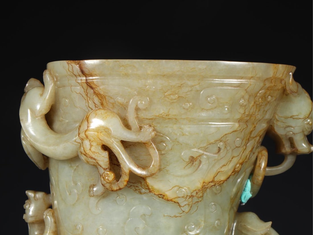 A Fine White Jade Auspicious Beast Pattern Cup - 5