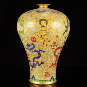 A Huge Cloisonne Dragon Pattern Vase