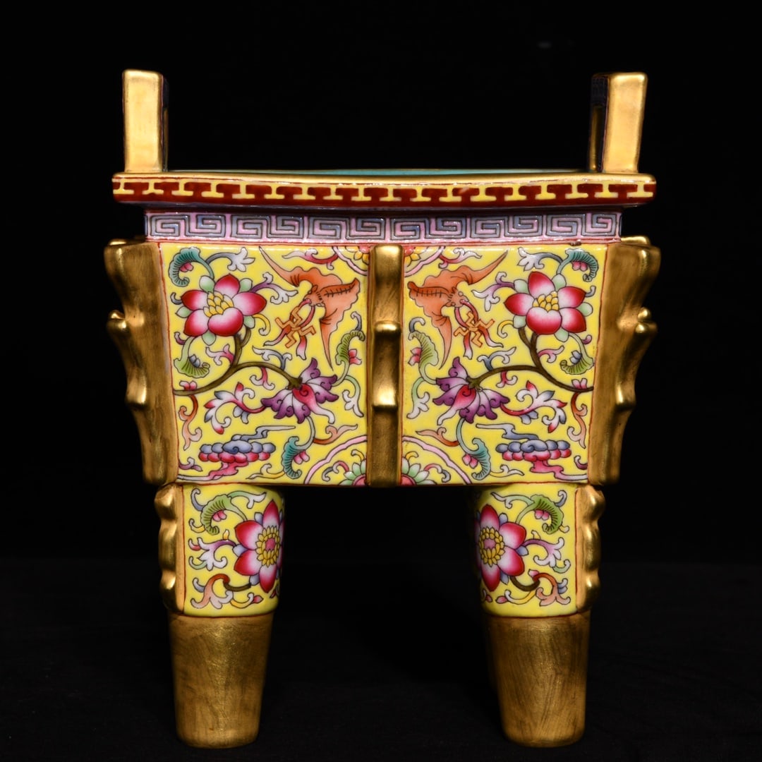 An Exquisite Yellow Ground Famille-Rose Lotus Pattern Double-Ears Ding: An Exquisite Yellow Ground Famille-Rose Lotus Pattern Double-Ears Ding,Qing Dynasty,China,Qianlong Four-Character Mark,Size:6.3inx5in 黄地粉彩缠枝莲纹&#