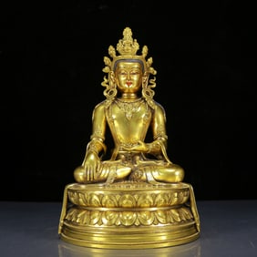 A Solemn Gilt Bronze Statue of Avalokitesvara