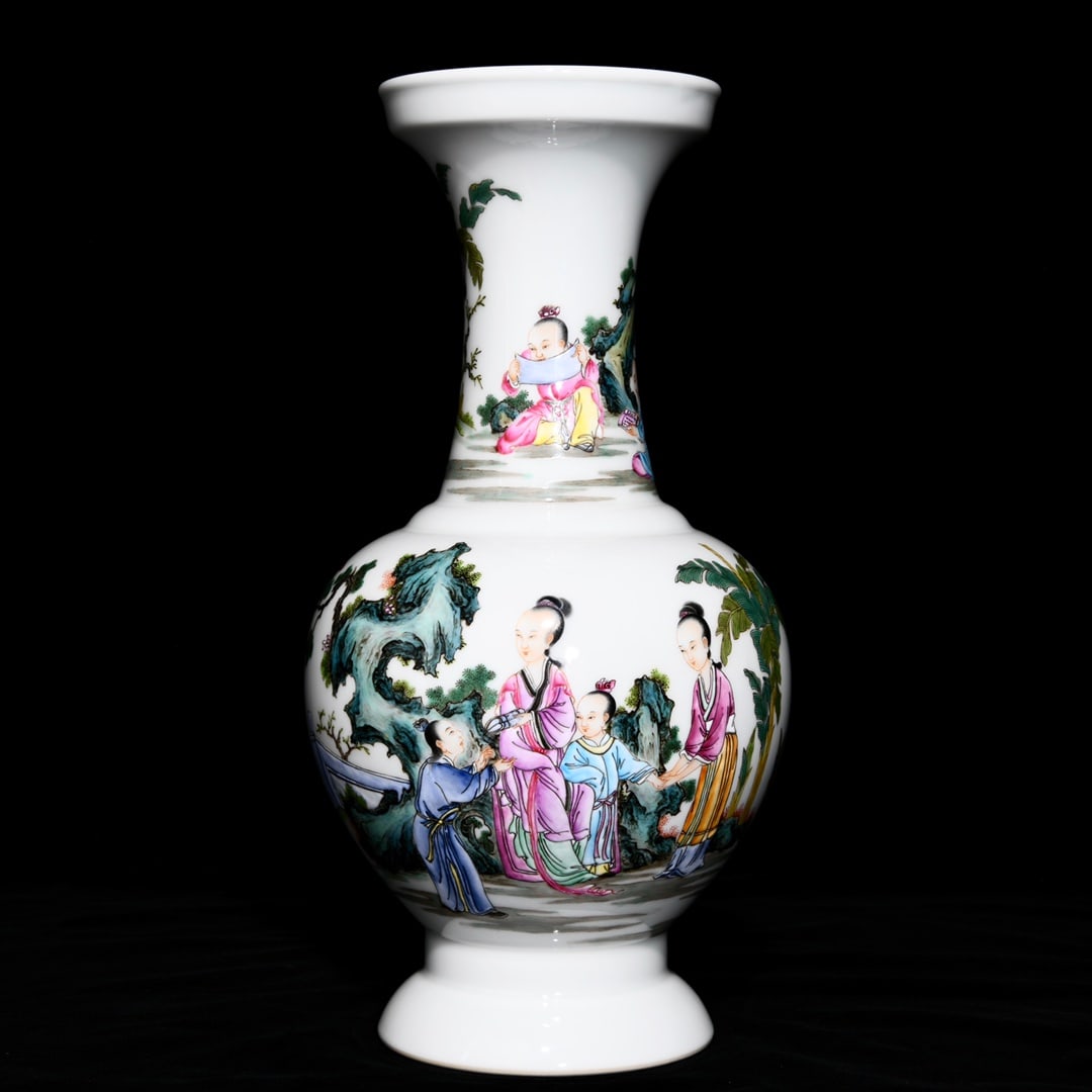 A Rare Famille-Rose Woman Pattern Vase (1 of 9)