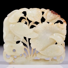 An exquisite white jade plate with flower and bird patterns